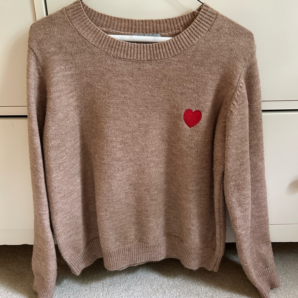 Brown crewneck sweater with red heart size small